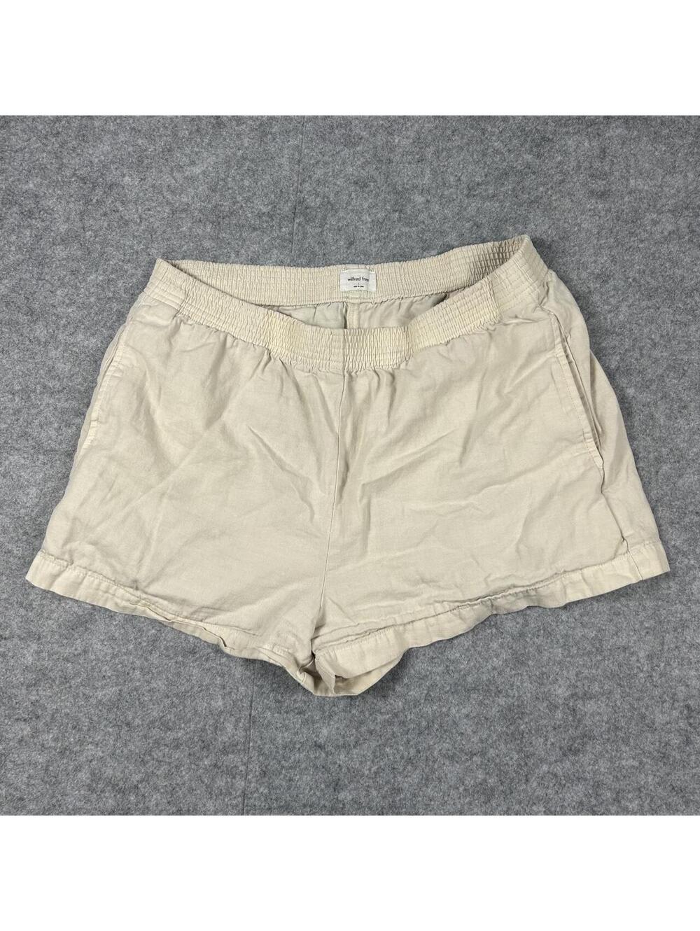 Aritzia Wilfred Free Cream Shorts Size Large
